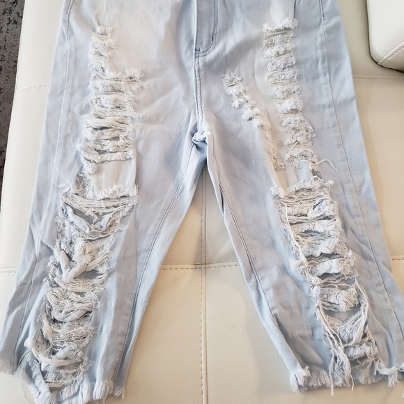 APHRODITE BRAND NEW MID LEGS JEANS SIZE 15 - Picture 6 of 6